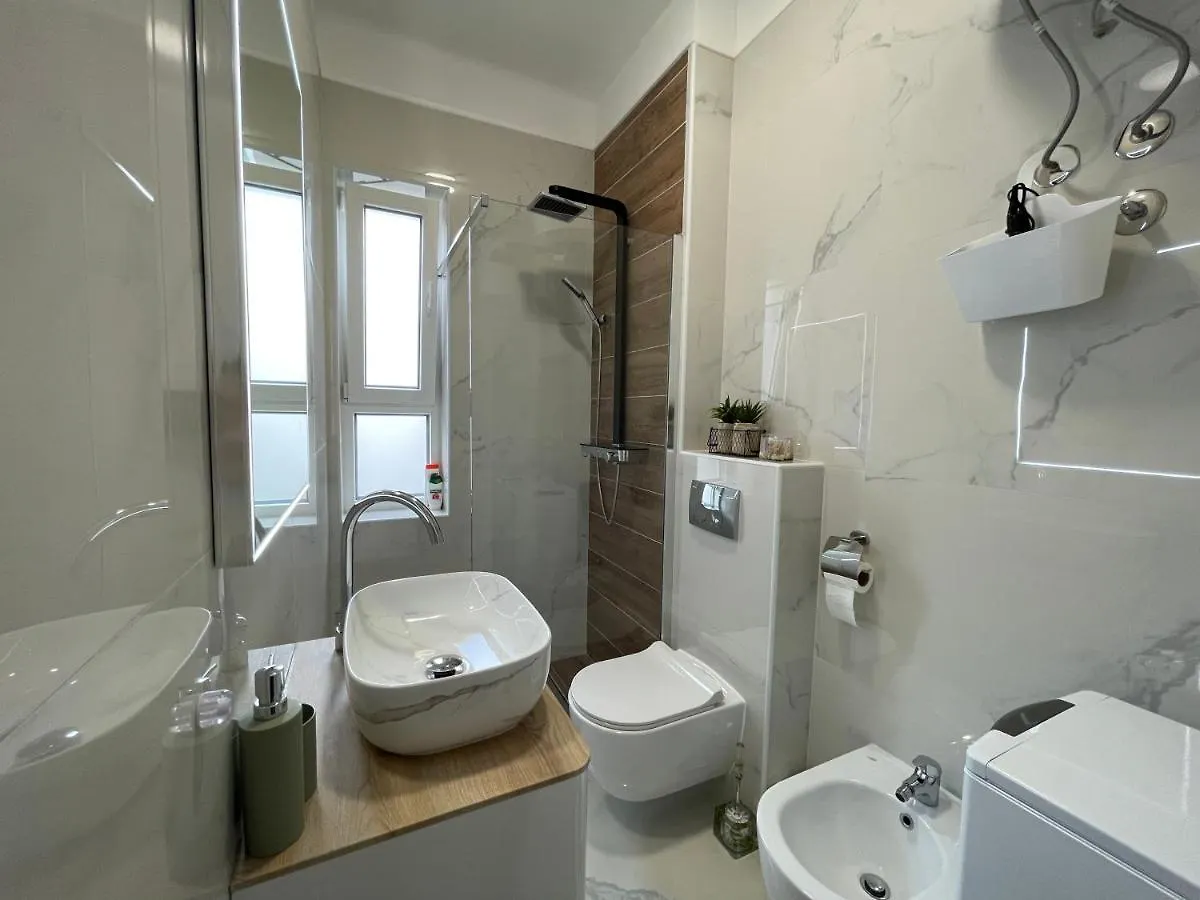 Luxury Apartment Dalia Rijeka 0*,